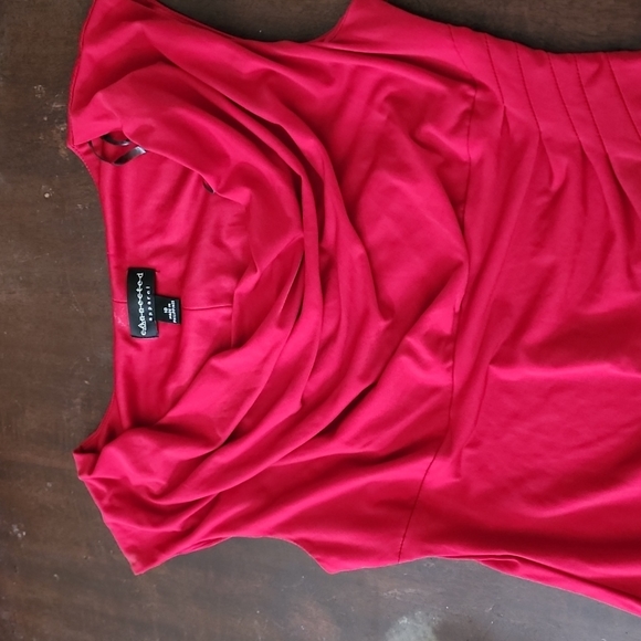 Bodycon Red Dress - Picture 4 of 5